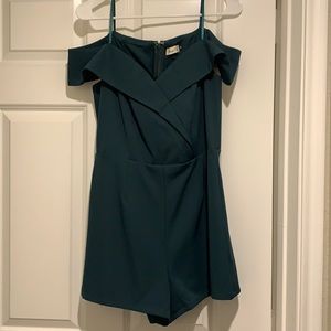 Romper never worn